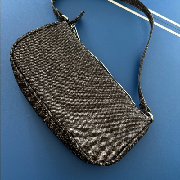 Skinnydip London Women's Smile Mini Tote - Picture 3 of 5